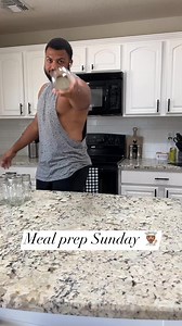 840K views · 17K reactions | Meal prep Sunday ‍ - ground turkey mix, overnight oats, & fruit𢡄 #mealprep | Chef Jefe | Facebook
