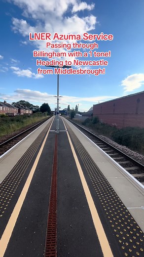 #fyp #trainspotting #trains #LNER #azuma #foryou #tones
