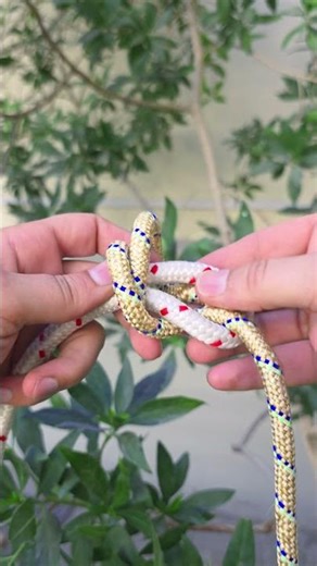 Simple Simon Under Bend Knot | Strong Knot for Joining Unequal Ropes