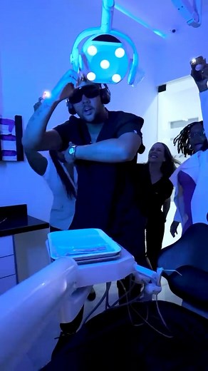 4.9K views · 28 reactions | When you find out that Dental Design Smile is offering $1000 off.✨ | Dental Design Smile | Facebook