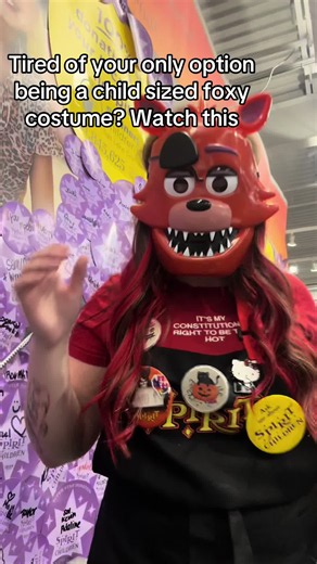 Girly pop Foxy #foxythepirate #fnaf #spirithalloween #halloween #fivenightsatfreddys