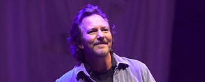 3 of Eddie Vedder’s Best Tracks Recorded Without Pearl Jam