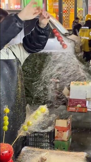 Satisfying Spinning Art! Master Pulled-Sugar Tanghulu | Home Kitchen China