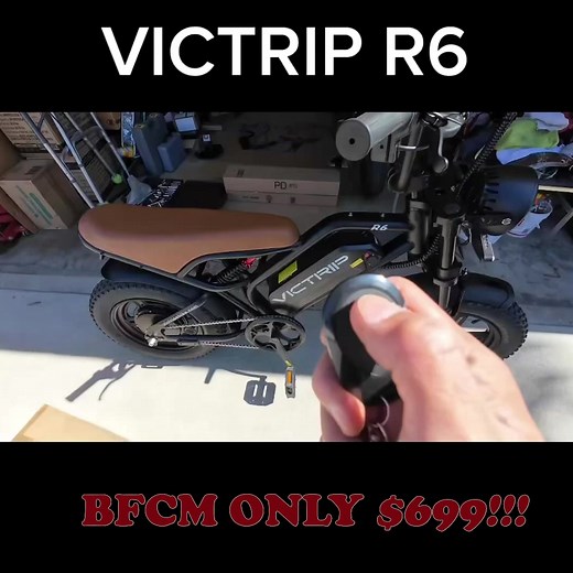 🎉 Victrip R6 Ebike Black Friday Mega Deal – Only $699! 🎉 🚨 The biggest deal of the year — miss it and wait another year! 🚨 Get ready for an exciting ride with the Victrip R6 Ebike! For Black Friday, grab it for just $699 and enjoy a FREE Luxury Bundle worth $599! 🎁 Luxury Bundle Includes: Front & Rear Mudguards — Keep yourself and your bike clean, no matter the terrain High-Quality Display — Track speed, battery life, and more for a smarter ride Standard Battery — Ride longer with the relia