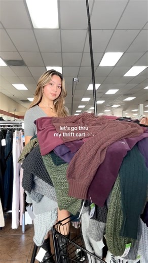 my most fall themed haul 🍂🤭 #thrifting #thriftstorefinds #fallfashion #thriftfinds #goodwillfinds | Bellablue Co