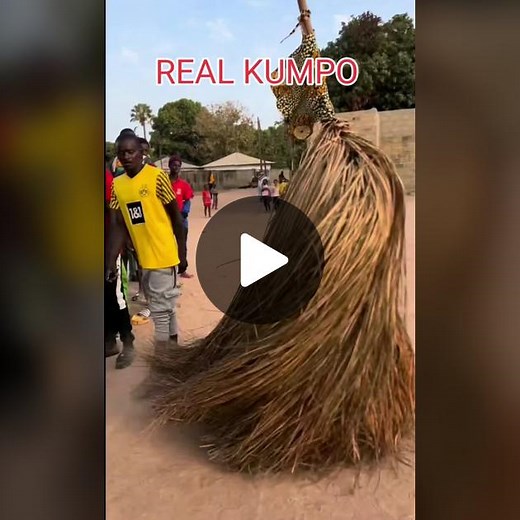 #kumpo #cumpo #afrique #africa #blackmagic #zangbeto #zangbetos #kumpodance #senegal #benin #pourtoi #fyp