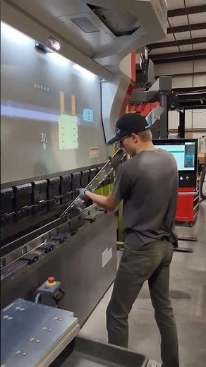Client Success Story: Precision Sheet Metal Bending with HARSLE! #metalworking #factory#pressbrake