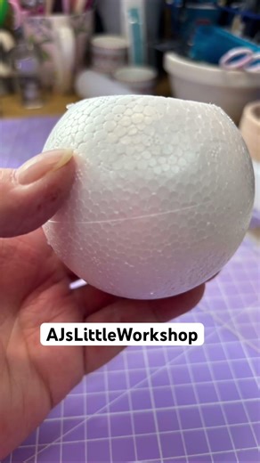 Air dry foam clay frog 🐸 #airdryfoamclay #handmadewithlove #craft