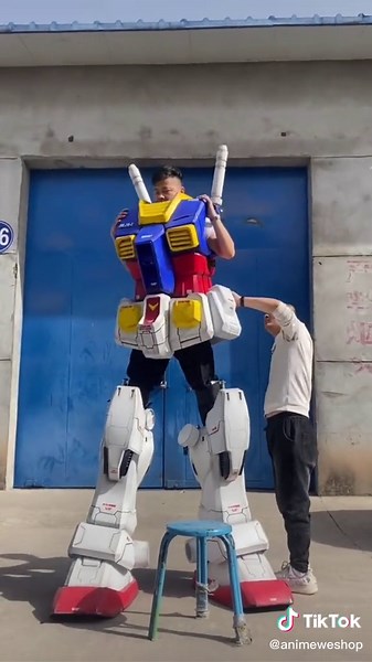 Ultimate Guide on How to Wear Gundam for Cosplay