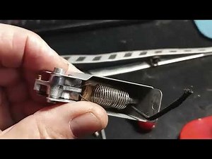 Lionel Trains 152 automatic crossing gate repair.