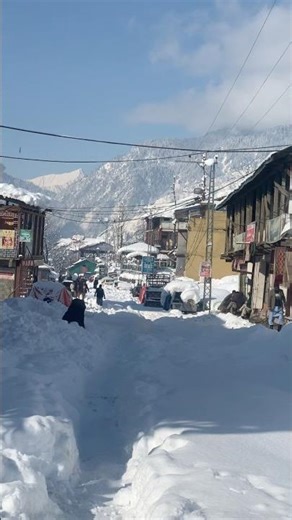 ❄️ Snowfall Serenity in Kel – The Winter Jewel of Neelum Valley, Azad Kashmir