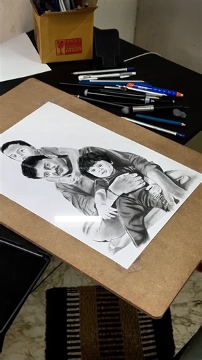 ᴅ ᴀ ᴋ ꜱ ʜ ' on Instagram: "Some memories Deserves a Human Touch ❤️ - A3 size artwork - Graphite and charcoal artwork - DM for Portrait orders - #d07_arts #hey_daksh_07 #memories #artwithlove #gift #pencilart #instafeels"