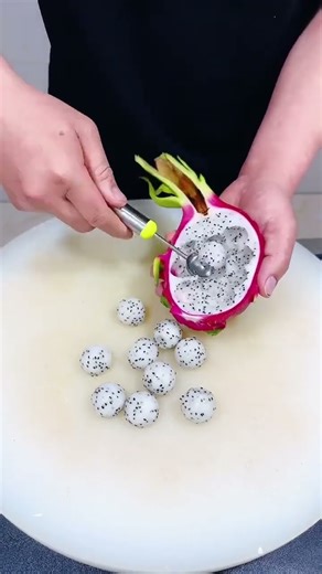 #吃出仪式感 #水果的花式切法 #果盘制作 @抖音创作者中心