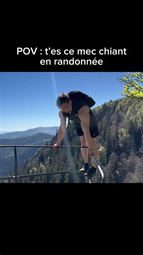Ils en ont vite eu marre😅 #calisthenics #nature #rando #landscape #streetworkout
