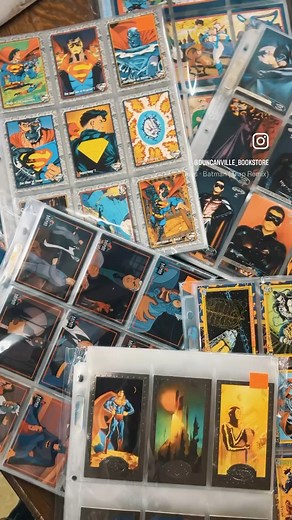 #DCcomics #TradingCards 🔥 • Full sets of your favorite #Batman & DC trading cards are now in store ‼️ what set was your favorite ⁉️ • We specialize in collectibles : Comics, Toys, & More. Hit the link for more info. 👉 http://www.linktr.ee/duncanvillebookstore • #Collector #toystore #bookstore #tradingcardscollector #Batman #Collectables #justiceleague #wonderwoman #tradingcardsforsale #tradingcard #cardcollector #comicstore #toys #DFW #duncanville #throwback #comicbookstore #comicshop #LCS #al