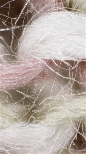 MacroLab3D on Instagram: "@piacenza1733 cashmere wool under the microscope: #cashmere #cashmerewool #microscopicview #textiledesign #textiledetail #madeinitaly #luxuryfashion #craftsmanship #macro #scienceandart #piacenza1733"