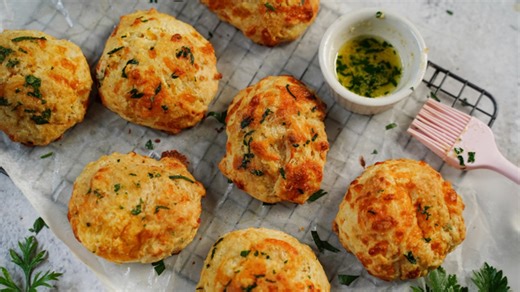 Healthy Cheddar Biscuit Recipe from Scratch (Better Than Red Lobster!)
