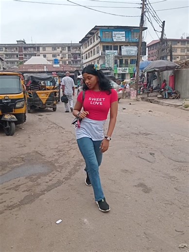 Sisterly Sing-Along for the Dance Challenge