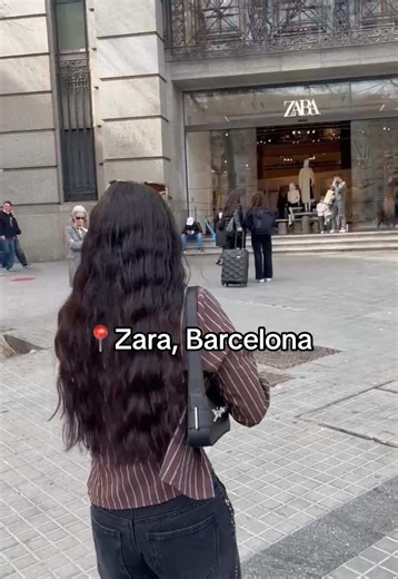 Shopping at Zara in Barcelona: A Must-Visit Experience