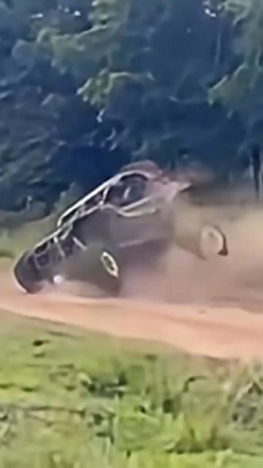 I CAN’T Believe This Buggy Crash 😱💥