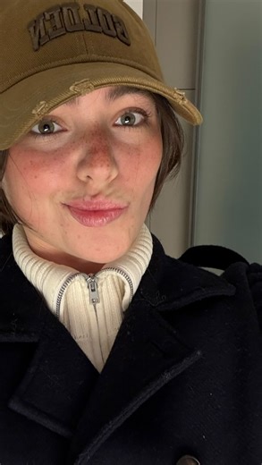 giògiò on Instagram: "Get unready with me ✨ con @bionike e la linea My Age Pearl e i Cosmeceutical Lip Shot & Filler #adv"