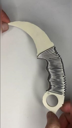 How to Make a Karambit from Plastic 😱🔥 #DIY