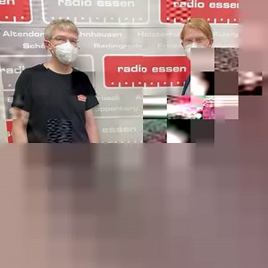 Neue Woche, neuer Gast beim Essen im Ohr-Podcast: Model Veit Alex Die komplette Folge gibt es hier: https://www.radioessen.de/artikel/essen-im-ohr-der-talk-mit-persoenlichkeiten-aus-der-stadt-902115.html | Radio Essen