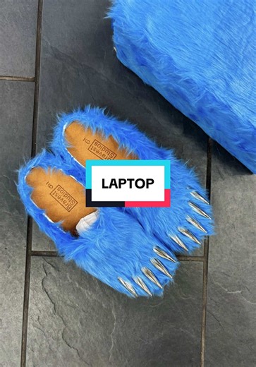 Video de ONLINE SHOPPING (@xostyle.open) relacionado con “macbook pro”