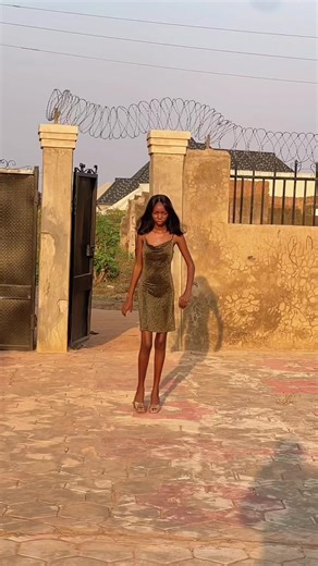 Insight into Model Agency Walks and Catwalk Trends