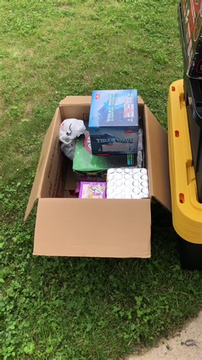 Fireworks 🎇 at the beach 🏝️ set up and prep ! Trust the process 😉🧨🎇🎆😎💥🎉🎊 #2025 #4thofjuly ##loud #fireworks #pyro #tiktok #goviral