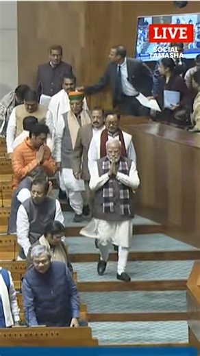 PM Modi’s Iconic Entry in Lok Sabha | Parliament Goes Wild! 🔥