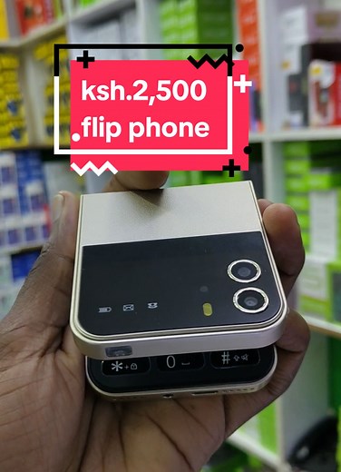 ksh.2,500 Dual sim sim tray inbuilt battery #calusaccessorieskenya #fypシ゚viral #goviral #flipphone