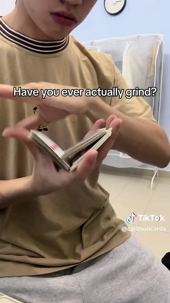 Master Cardistry Tricks for Beginners