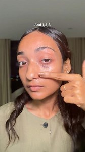 How To Remove Mascara In Seconds Ft. Maybelline Sky Tubes