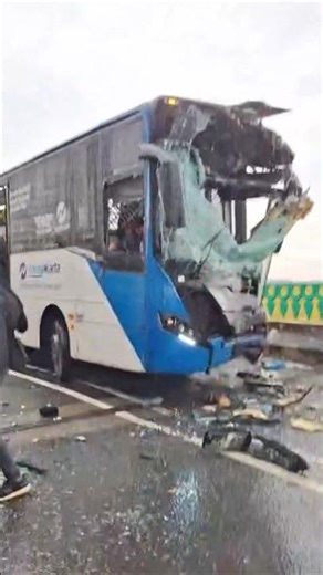 ADU BANTENG | Busway Jalur Langit Koridor 13 Cipulir