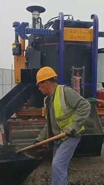 Through heating recycling equipment, old asphalt mixtures are heated, recycled, re-mixed for reuse.