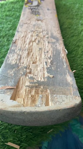 Old and broken coconut wood bat look new after repair#uqabsportschakwal7 #foryoupage #repairing #woodworking #refurbbat