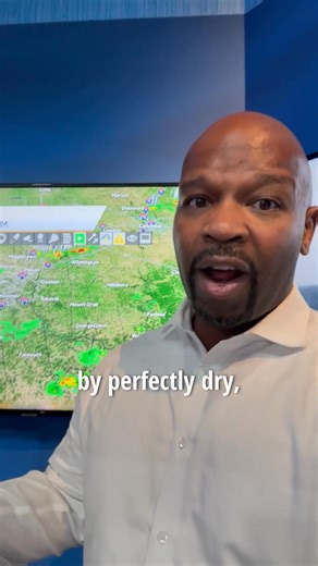 5.5K views · 21 reactions | Some areas of Greater Cincinnati still seeing downpours as Wednesday evening continues. Kevin Robinson is tracking the radar and will have the latest, starting at 11 p.m. on WLWT. | WLWT | Facebook