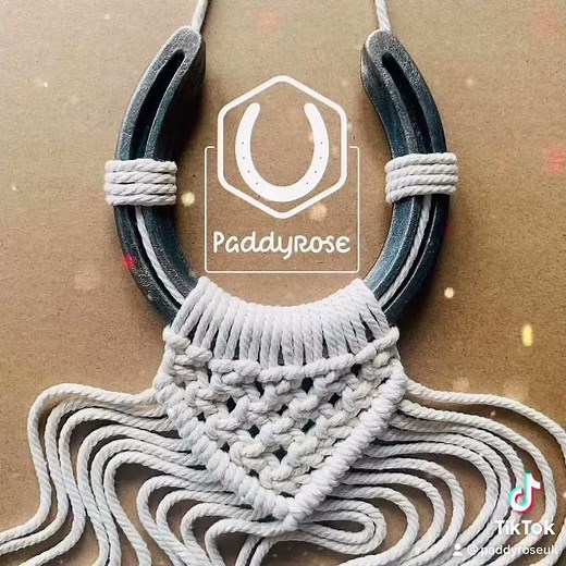 Horseshoe Macrame