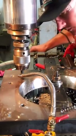Shop-made tools: A custom bearing puller