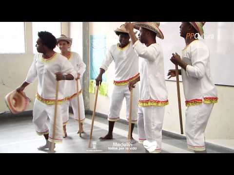 Ballet folclórico afrocolombiano del Pacífico Danza Comuna 10 La Candelaria