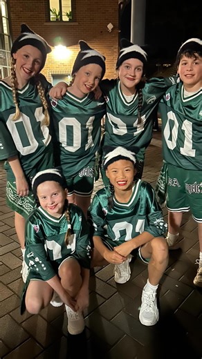 This young group had an amazing year! For all bare one, it was their first year competing in our Hip Hop PG and they placed at all of their competitions in 2025. They were recognised for their true hip hop technique and great team work. A highlight for the year was being invited to perform at Extreme Dance Competition’s Gala event. We can’t wait to watch these dancers grow in 2026. JUNIOR HIP HOP PERFORMANCE GROUP 🧠 @jesspercy_ 1st Place, IRBD Competition 1st Place, Extreme Dance Competition 1s