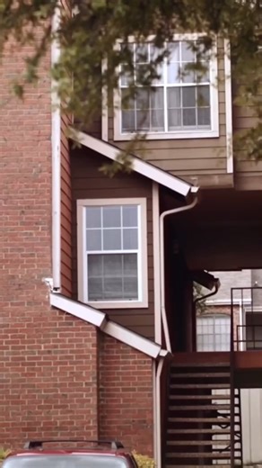 This dude is an amazing artist! Watch this video until the end. 👏 Check out my YouTube channel for more laughs and inspiration! ↪️ https://bit.ly/MichaelJrYouTube | Michael Jr. Comedy