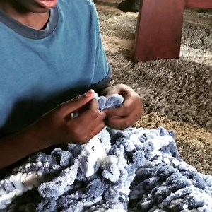 51K views · 2.1K reactions | Making my dad a present for his birthday tomorrow using loop yarn and a pattern from Yarnspirations.  | Jonah’s Hands | Facebook