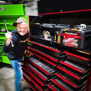 4.3K views · 819 reactions | * BUY a NEW EX7217RCQ - RX723019RC or RX722519RC Roller and GET Yourself a FREE GEARWRENCH 232 Pc. Mechanics Tool Set (GW 80944). ** BUY a NEW DX721717RC and GET Yourself a FREE GEARWRENCH 90-Tooth Flex Head Teardrop Ratchet Set (GW 81230T). Learn More: https://rockintoolboxes.com/shop/buy-a-roller-get-free-tools/ *Limited Time Offer and while Supplies Last! **Only eligible with the purchase of Selected "BRAND NEW" Products. | Rockin' Tool Boxes | Facebook