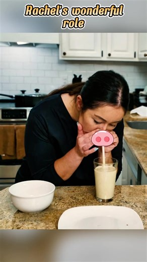 Kathryn's unusual way of eating.#mystrangeaddiction #feeding | feeding