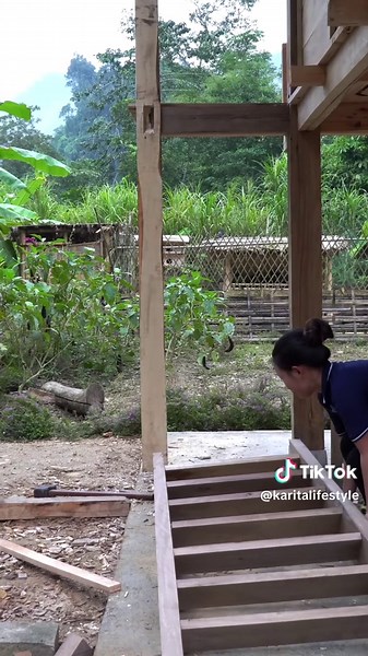 How to Build a 2-Story Wooden Staircase in 2023