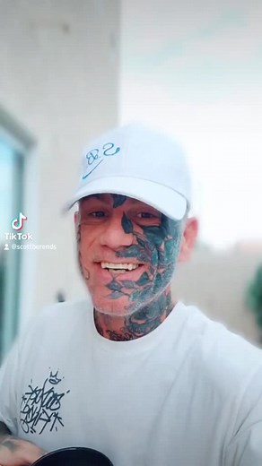 They always have an eye on you 😉 #tattooedprincecharming #foryou #viral