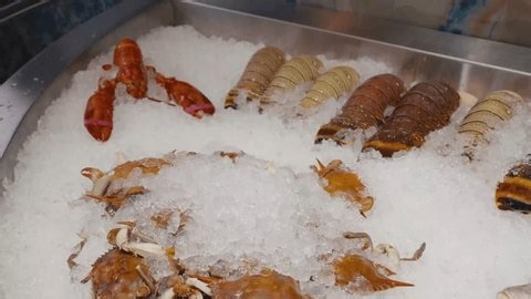 clip-4006619113-fresh-fish-display-local-market-–-seafood