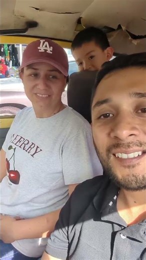 Cute Couple Ride Vlog 😍 | Funny Family Moments in Ricksha